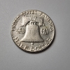 Image 2 : United States 1963 90% Silver Franklin Half Dollar - in Capsule 