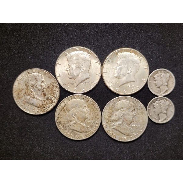 $2.70 Face Value in Assorted 90% Silver US Coins Ft. Franklin & Kennedy Half Dollars & Mercury Dimes