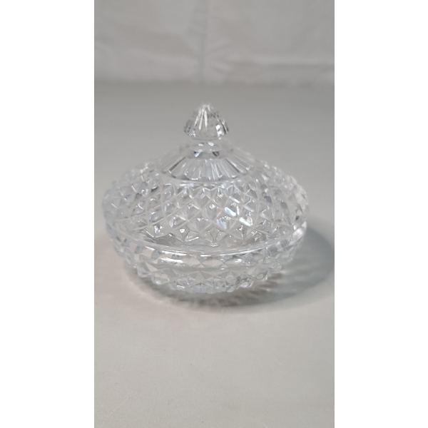 Crystal Like Dish With Lid