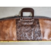 Image 3 : Vintage Leather Embossed Details Soft-Lined Zip-Up Rifle Case ~48in