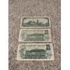 Image 4 : 3 - Vintage Canadian $1.00 Bills - 1967 Note - In Great Condition