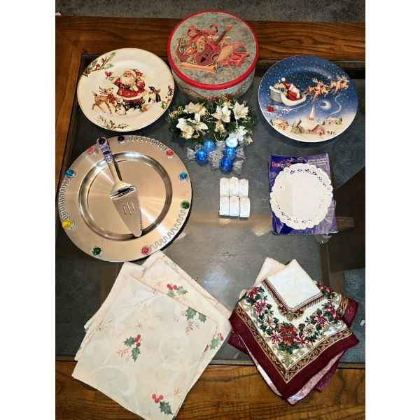 Plates, Tin, Napkins, and More for Parties