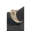 Image 2 : Women's Sterling Silver Ring With White Stones - Size 7 - Weight: 5.5g