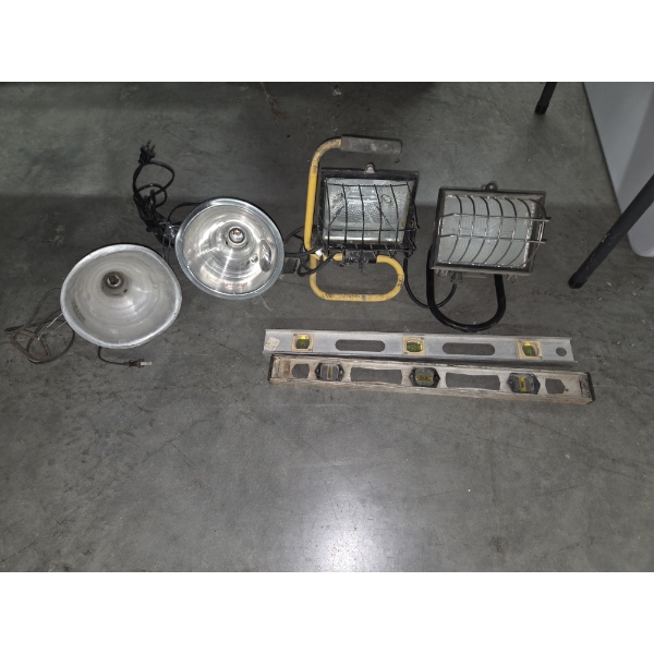 2 Shop Lights, 2 Clip Lights, & 2 Levels