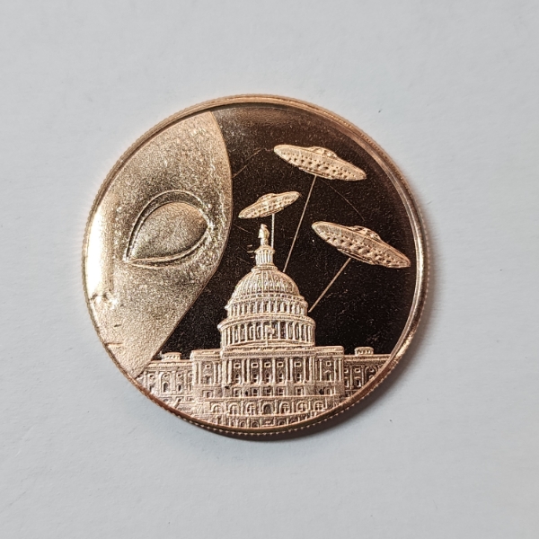 Alien UFO U.S. Capitol Building 1 AVDP Ounce .999 Fine Copper Round