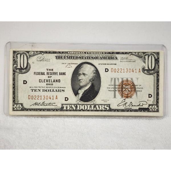 BEAUTIFUL 1929 Federal Reserve Bank of Cleveland Ohio $10 National Currency Brown Seal Note 