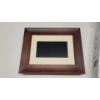 Image 3 : Phillips Home Essentials 7" LCD Digital Photo Frame With Brown Wood Frame 