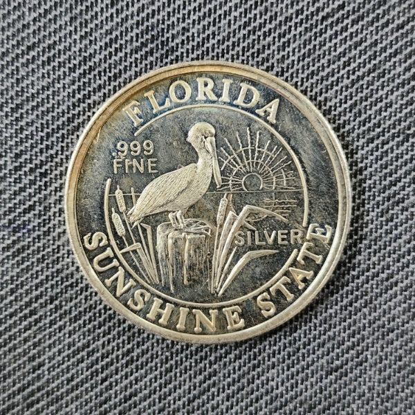 One Troy Ounce .999 Fine Silver Round Florida Sunshine State Design