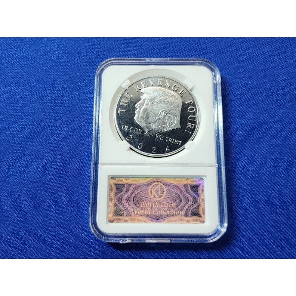 2024 President Donald Trump Commander in Chief Silver-Tone Challenge Coin