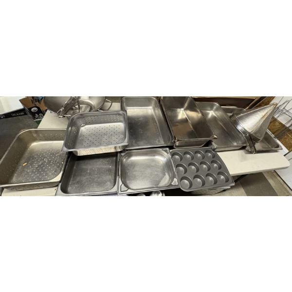 Commercial Restaurant cookware - Large/Medium/small Pans - Stainless Steel Chinois Strainer