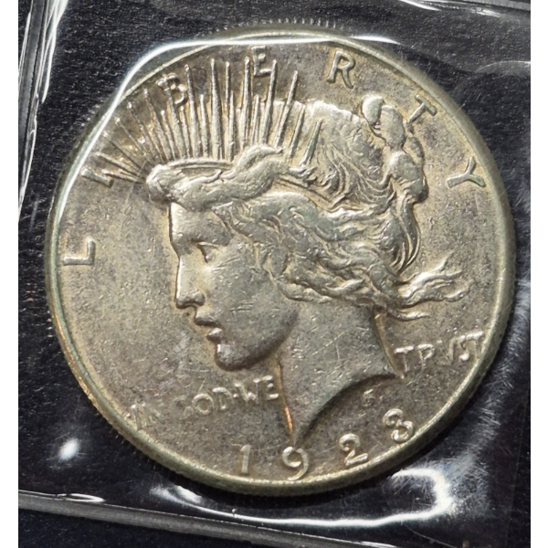 1923 S Silver Peace Dollar BU Condition - See Pics
