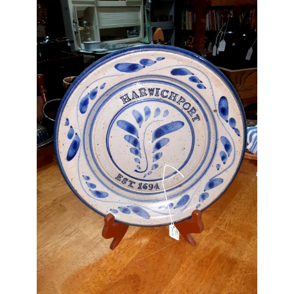 RARE English Stoneware Platter 11 Inches - Harwich Port Est 1694 - See Pic