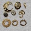 Image 1 : STUNNING!!! Vintage Gold Tone Mixed Brooch Pin and Locket Collection