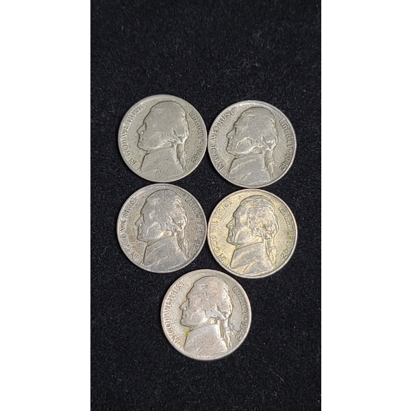 (5) 1942 Jefferson Wartime 35% Silver Nickels - Face Value: $0.25