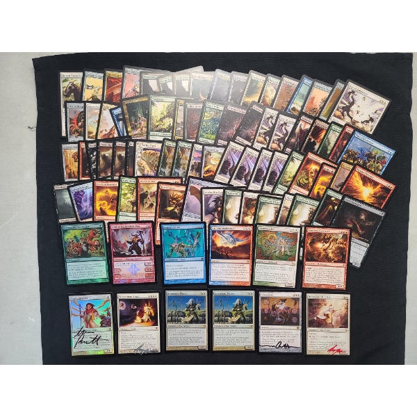 Large Lot of Magic The Gathering Trading Cards Including Rares, Holos & Even 4 Autographs!
