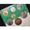 Image 3 : Nice 1988 Mexican Coin Set in Acrylic Display