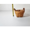 Image 4 : Longaberger Small Round Basket with Liner and Leather Handles - Excellent Condition! 