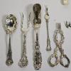 Image 7 : 3lb Collection consisting of Antique and Vintage Silverplated Serving Pieces