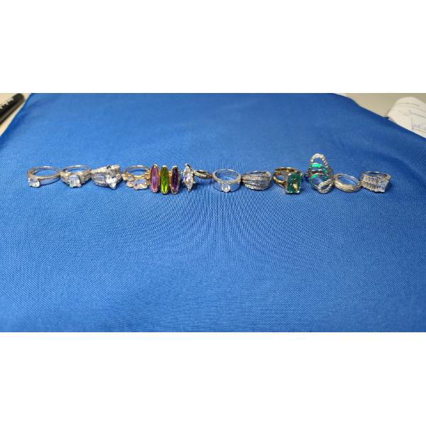 Assorted Sterling Silver Rings- All Mostly Size 6 - Total Weight: 71g
