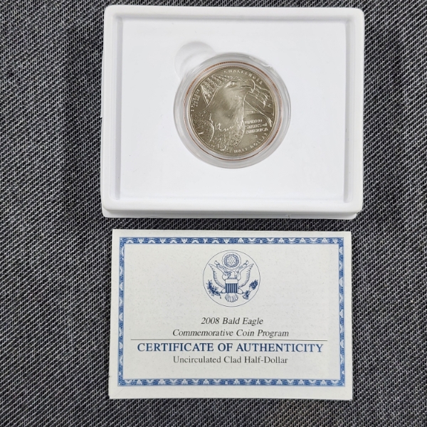 2008 United States Bald Eagle Commemorative Uncirculated Clad Half Dollar in Mint Box with COA