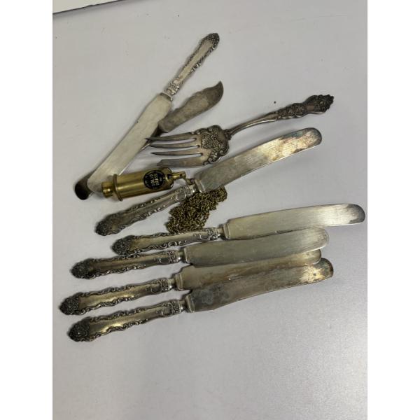 Silver-Plated Silverware Lot - 1.4 lbs. - Knives - Fork 