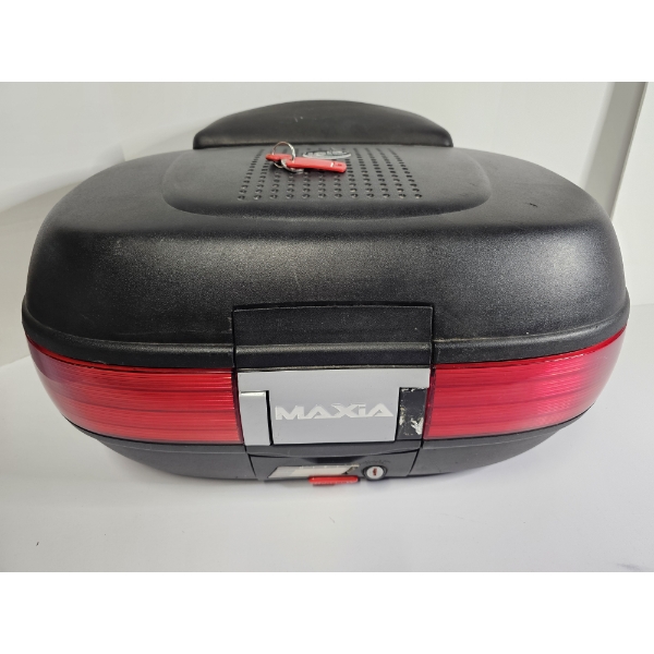 Givi Maxia Monokey System Trunk - Made in Italy - Motorcycle Accessories - Owners Manual