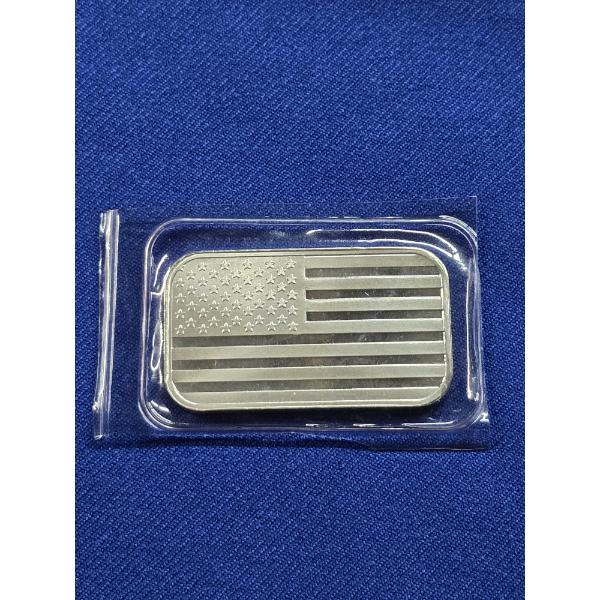 American Flag U.S. 1 oz .999 Fine Silver Patriot Bar 