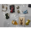 Image 4 : Over 20 Pairs of Assorted Costume Earrings