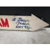 Image 3 : Vintage Fairmont/Farmont Ice Cream Wooden Arrow Sign Measuring About 60" Long