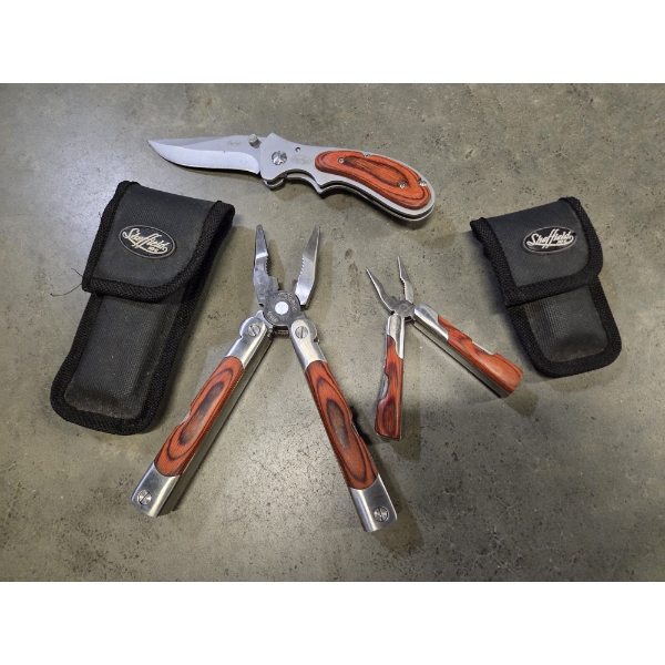 Like New Sheffield Pocket Knife And Mulit Tools With Wood Accents 