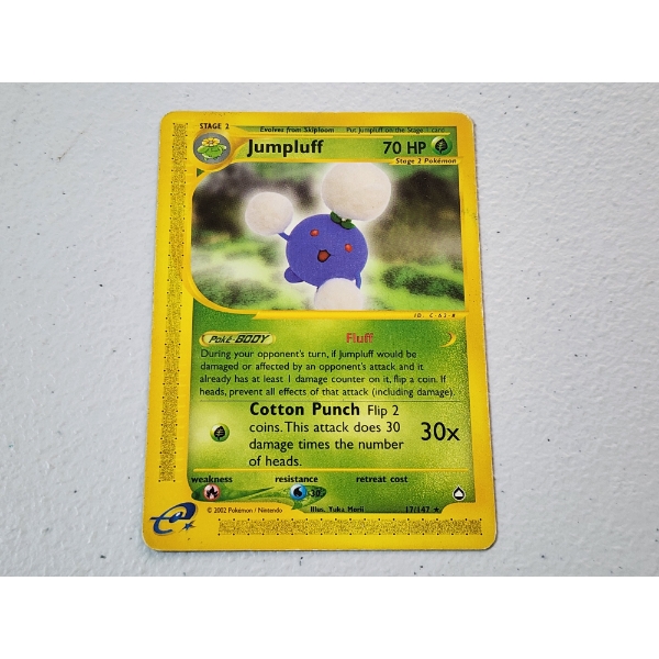 Vintage Jumpluff Pokemon Trading Card 17/147