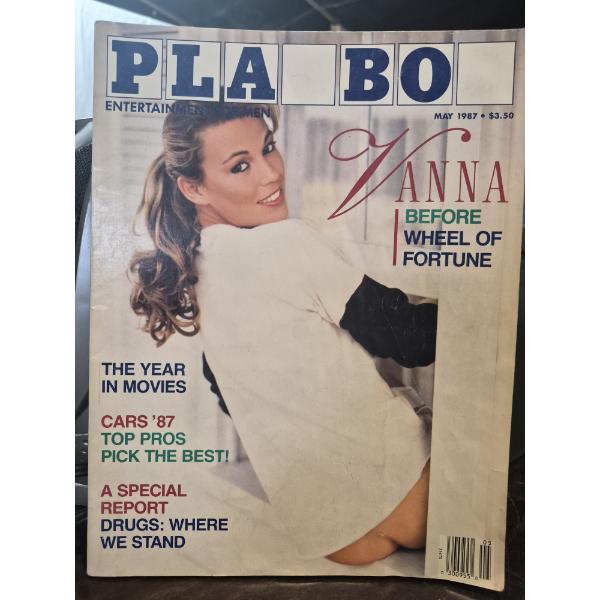 SPECIAL ISSUE - PLAYBOY MAGAZINE - VANNA WHITE - MAY 1987 - SOUGHT AFTER ISSUE  