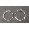 Image 5 : (2) Women's 10K White Gold Rings With Diamonds - Sizes 5.5 & 7 - Weight: 3.7g