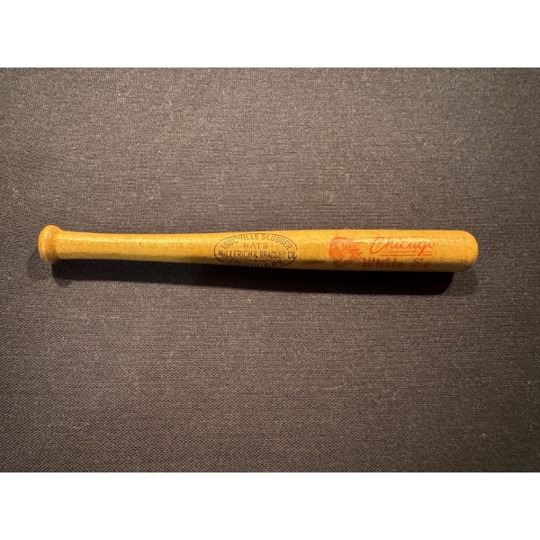 Rare Mini Chicago White Sox Louisville Slugger Logo Advertising Bat - Mint Condition