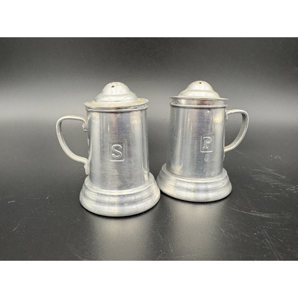 Beer Stein Salt & Pepper Shakers ~3 inches tall - with handles