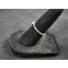 Image 2 : Nice 14K White Gold Ring Weighing 1.3 Grams - Size 5