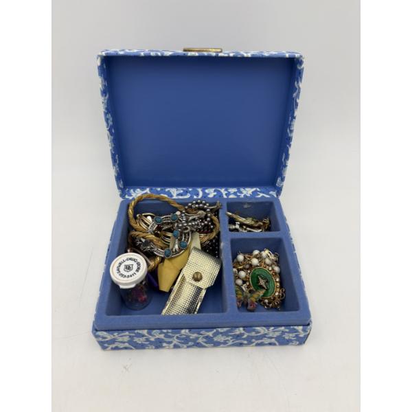 Jewelry Box Filled with Gorgeous Costume Jewelry - Necklaces - Earrings - Bracelets - Beautiful Pen 