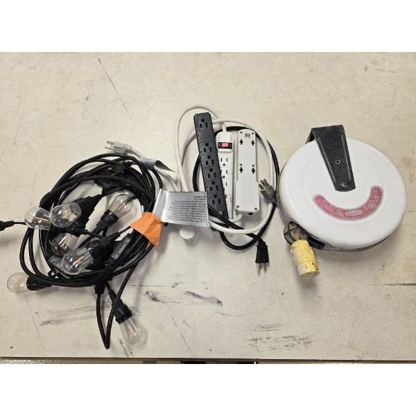 Outdoor Lights, Extension Cords, 30' Cord Reel