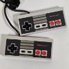 Image 8 : AUTHENTIC RETRO CONSOLE COMPLETE IN ORIGINAL BOX!!! Nintendo Entertainment System (NES) Action Set
