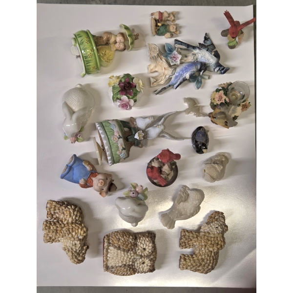 Great Condition Beautiful Resin & Ceramic Bird Collection Including Musical Figurine & More! 