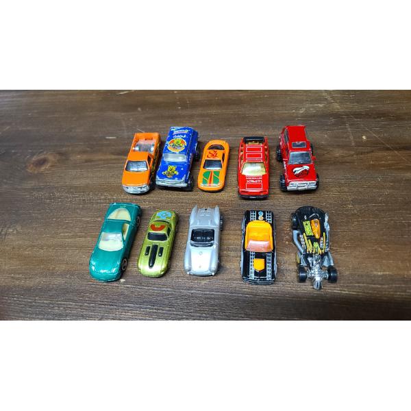 Matchbox/Hotwheels/Maisto & More Die-Cast Toy Cars 