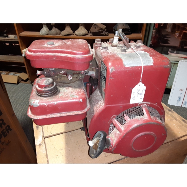 Briggs & Stratton 3.5HP Motor - See Pics - Fully Funcional