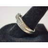 Image 4 : 14K Gold Ring with Diamonds Size 8 Total Weight 6.6g