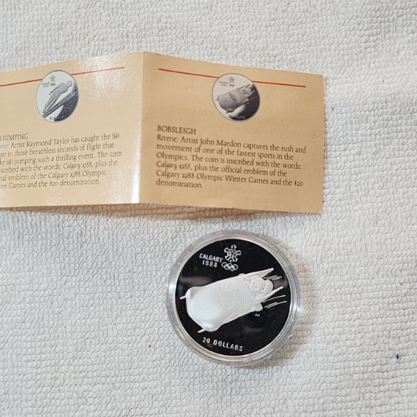 1988 Canadian Olympic Winter Games $20 92.5% Silver Coin / Silver Content: 1 Troy Ounce