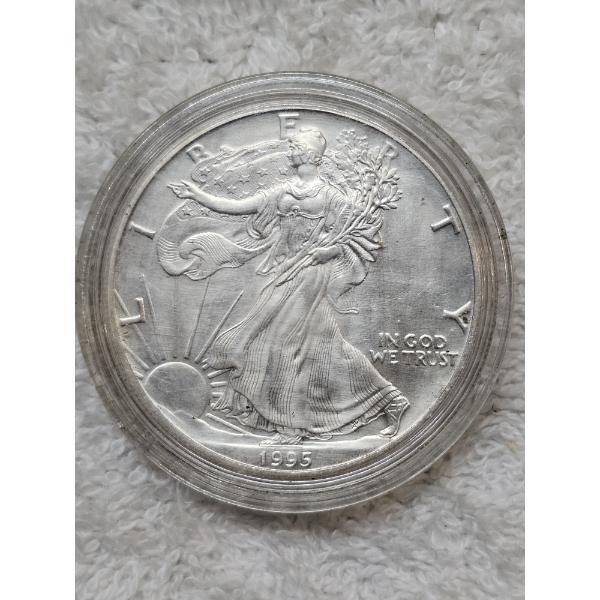 1995 United States 99.9% Pure Silver Eagle Walking Liberty Bullion Coin