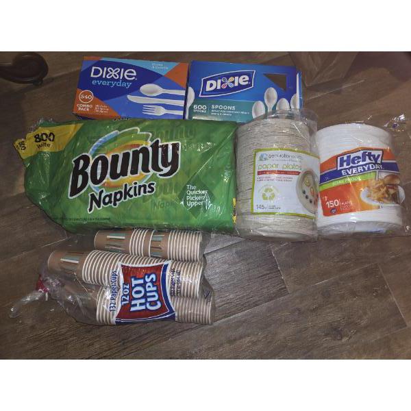 Large Group Of Napkins, Cups, Plates & Platicware