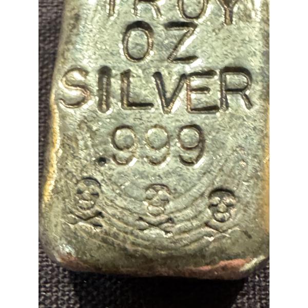 Rare Vintage 2 Troy Oz Fine Silver Skull & Bones Bar - Mint Condition