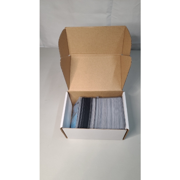 Assorted Pokémon 151 Trading Cards Including Holos & Rares - Near Mint