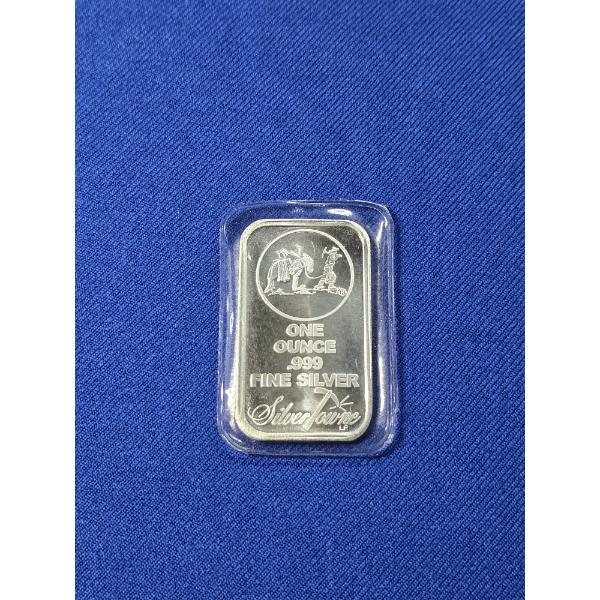 1 oz .999 Fine Silver Bar - Silvertowne - Excellent Condition! 