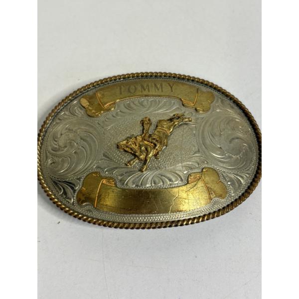 Tommy Belt Buckle - Oval Western Belt Buckle with Silver-Plated Engraved Floral Background - Bull Ri